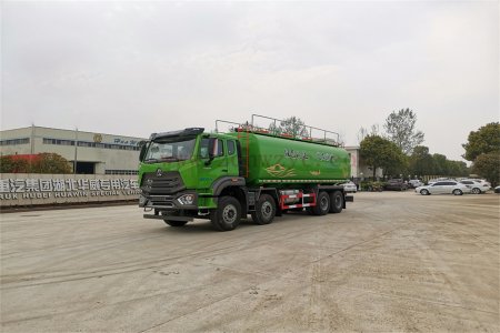 重汽26方豪沃N系列泥漿、污水、液態(tài)污物運(yùn)輸車 前四后八帶防浪板氣動(dòng)球閥